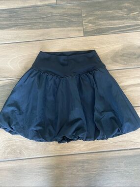 aerie Black Bubble style Skirt skort size XS